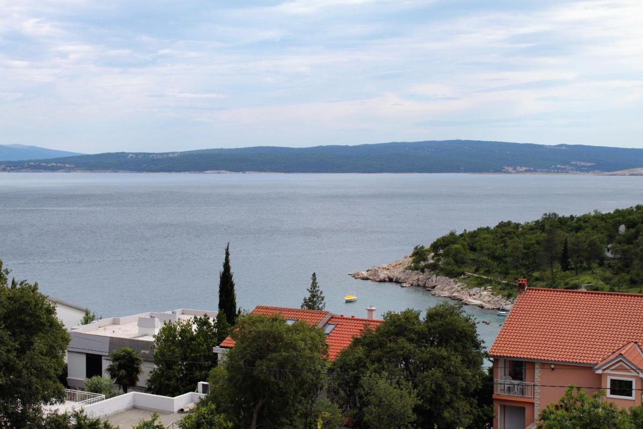 Apartments And Rooms By The Sea Dramalj, Crikvenica - 5519 Bagian luar foto